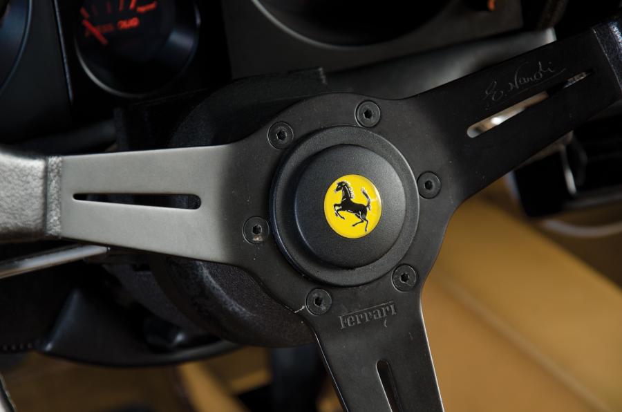  Ferrari 512 Berlinetta Boxer 1980 года  (фото 10 из 20)